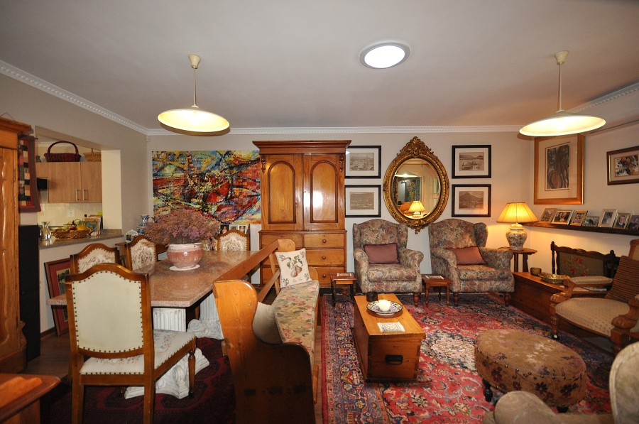 3 Bedroom Property for Sale in Paradyskloof Western Cape